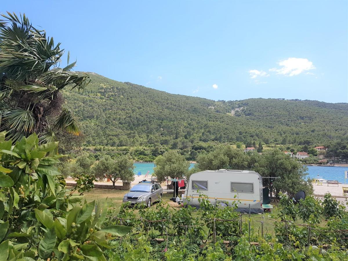 Auto Camp On The Beach - Grebaštica 外观 照片